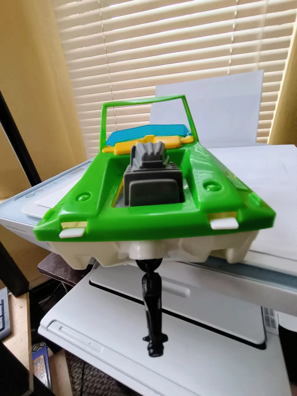 Green Kids Speed Boat Toy - Classic Ride-On Playboat 13 1/2 Long